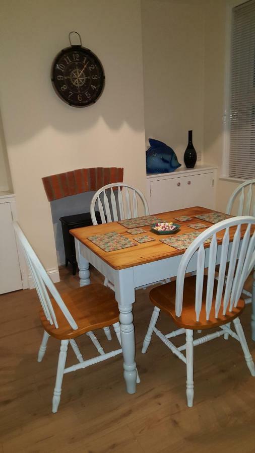 Chinwin Cottage Weymouth Extérieur photo